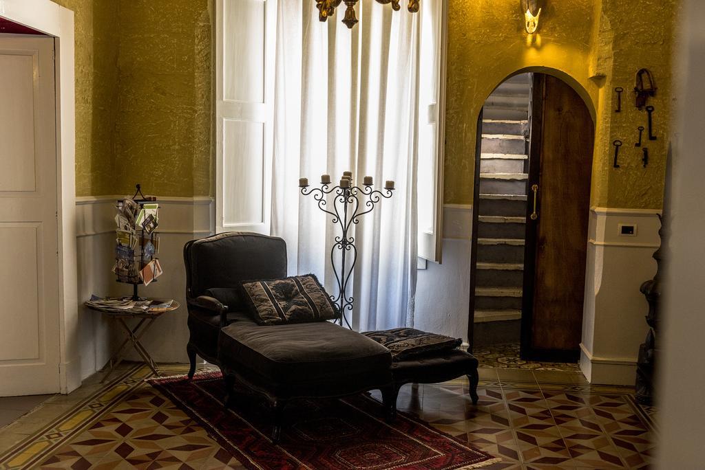Bed and Breakfast Palazzo Delle Viole Oria  Exterior foto