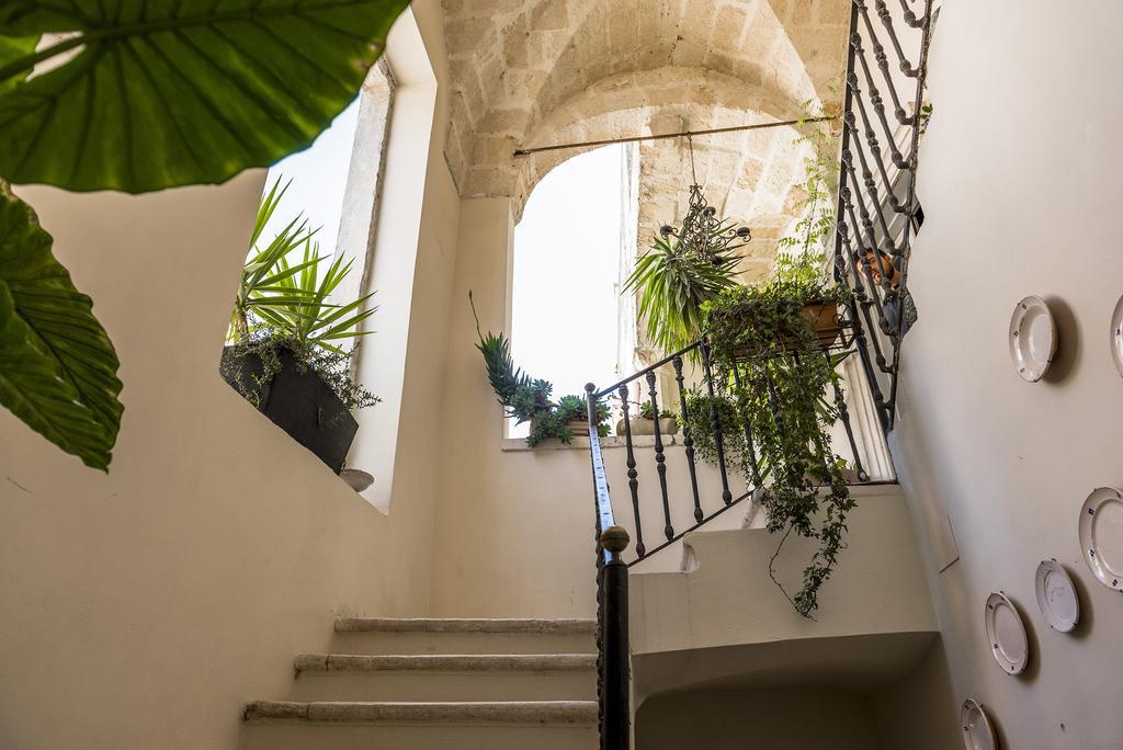 Bed and Breakfast Palazzo Delle Viole Oria  Exterior foto